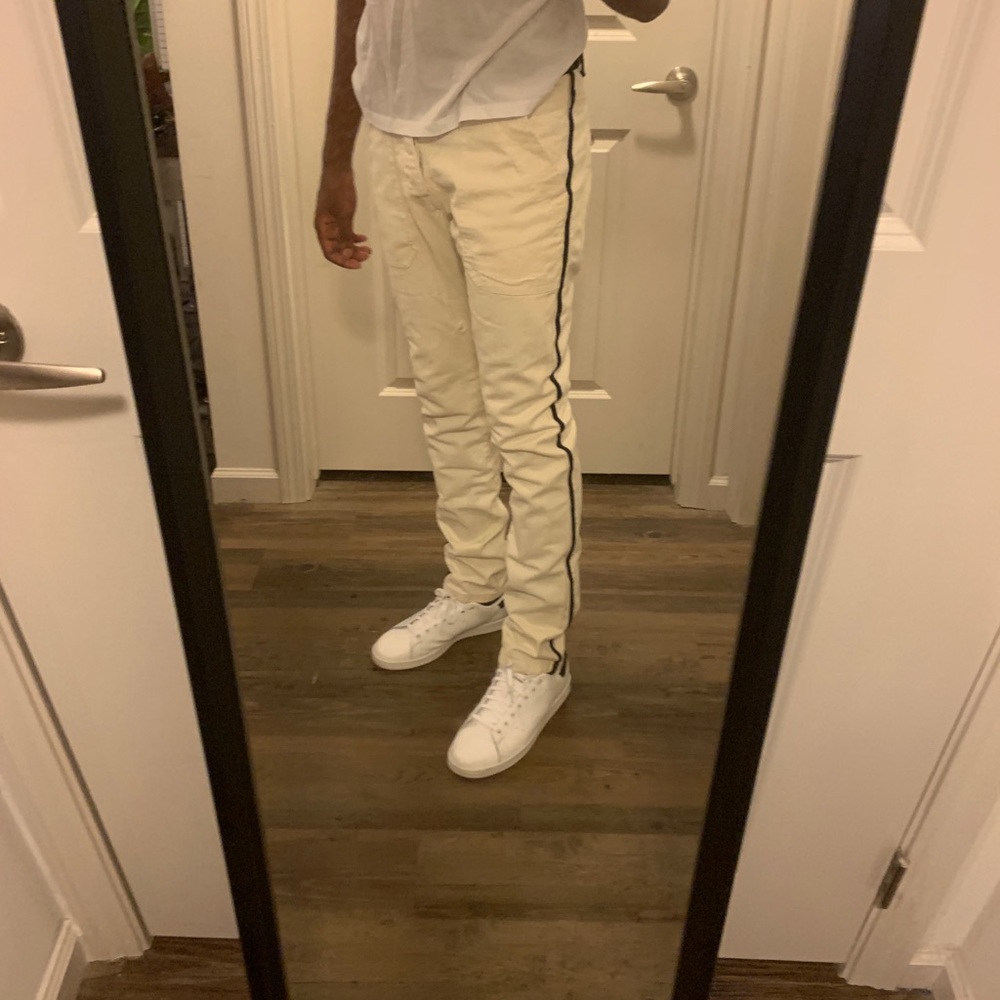 ZARA off white pants with black detail